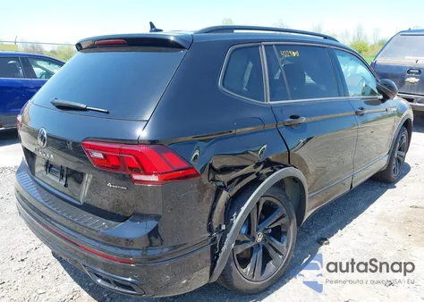 2024 Volkswagen Tiguan 2.0T Se R-Line Black из США, поврежденный, VIN 3VV8B7AX8RM217275